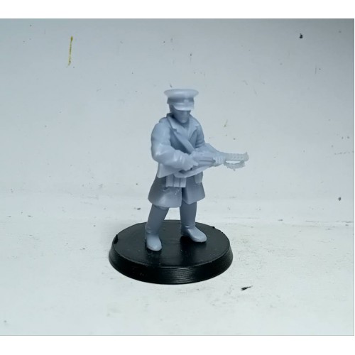 28 mm Greek Officer WW2 unpainted